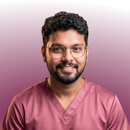 Dr. Chetan Sharma, General Physician practicing in Agra
