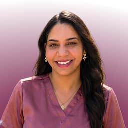 Dr. Shaily Ujjwal, Dentist practicing in Greater Noida